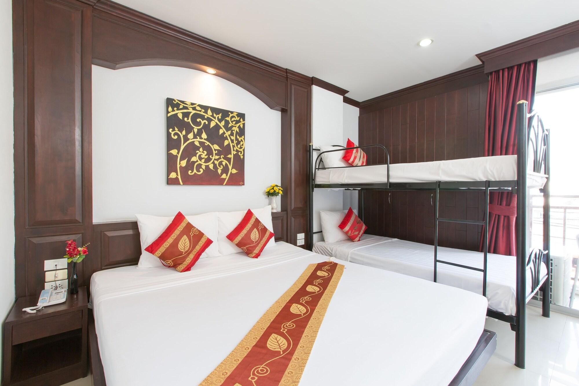 Patong Buri Hotel Extérieur photo