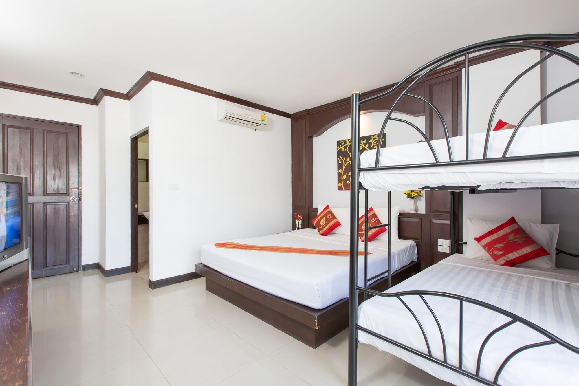 Patong Buri Hotel Extérieur photo