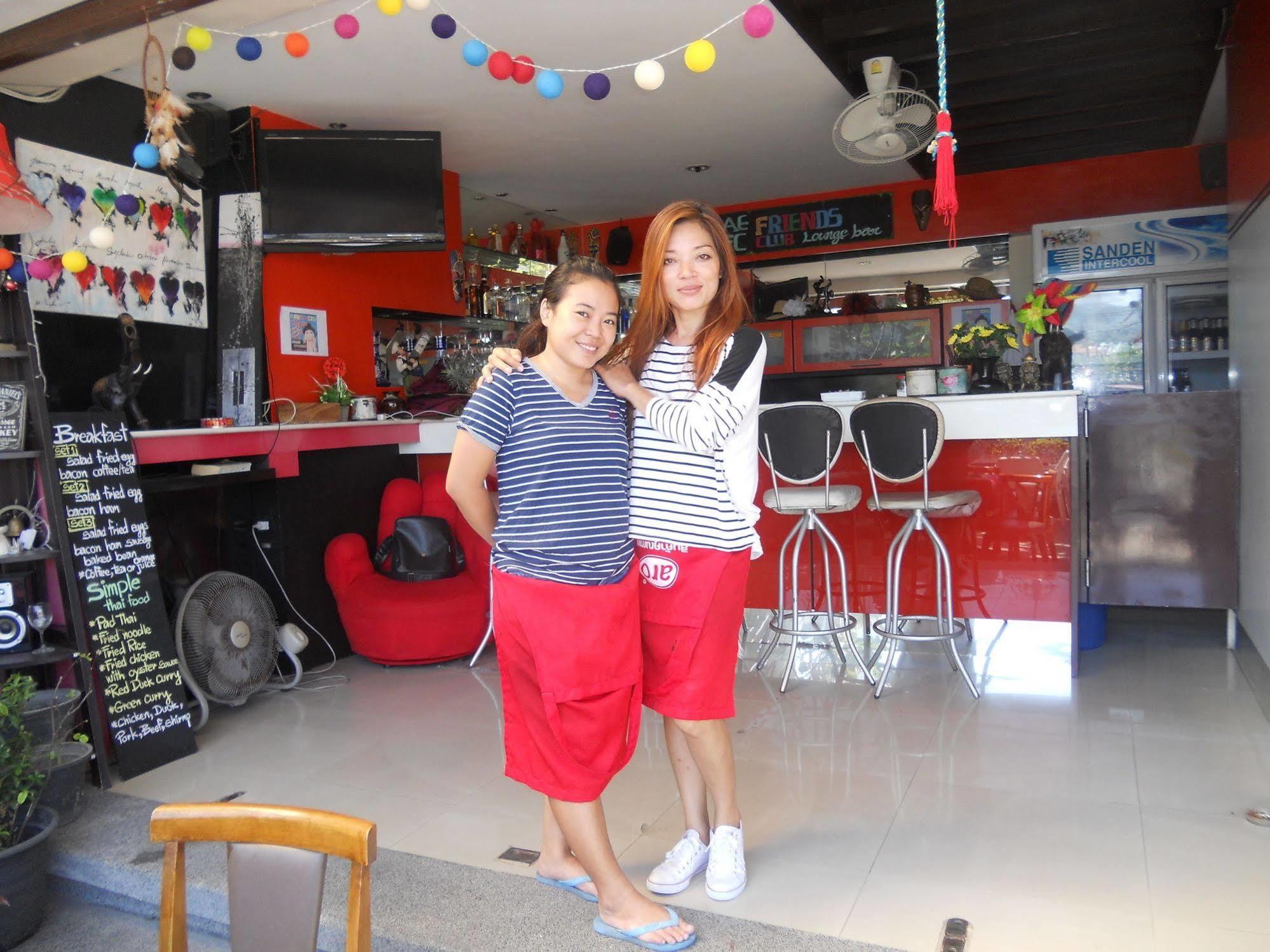 Patong Buri Hotel Extérieur photo