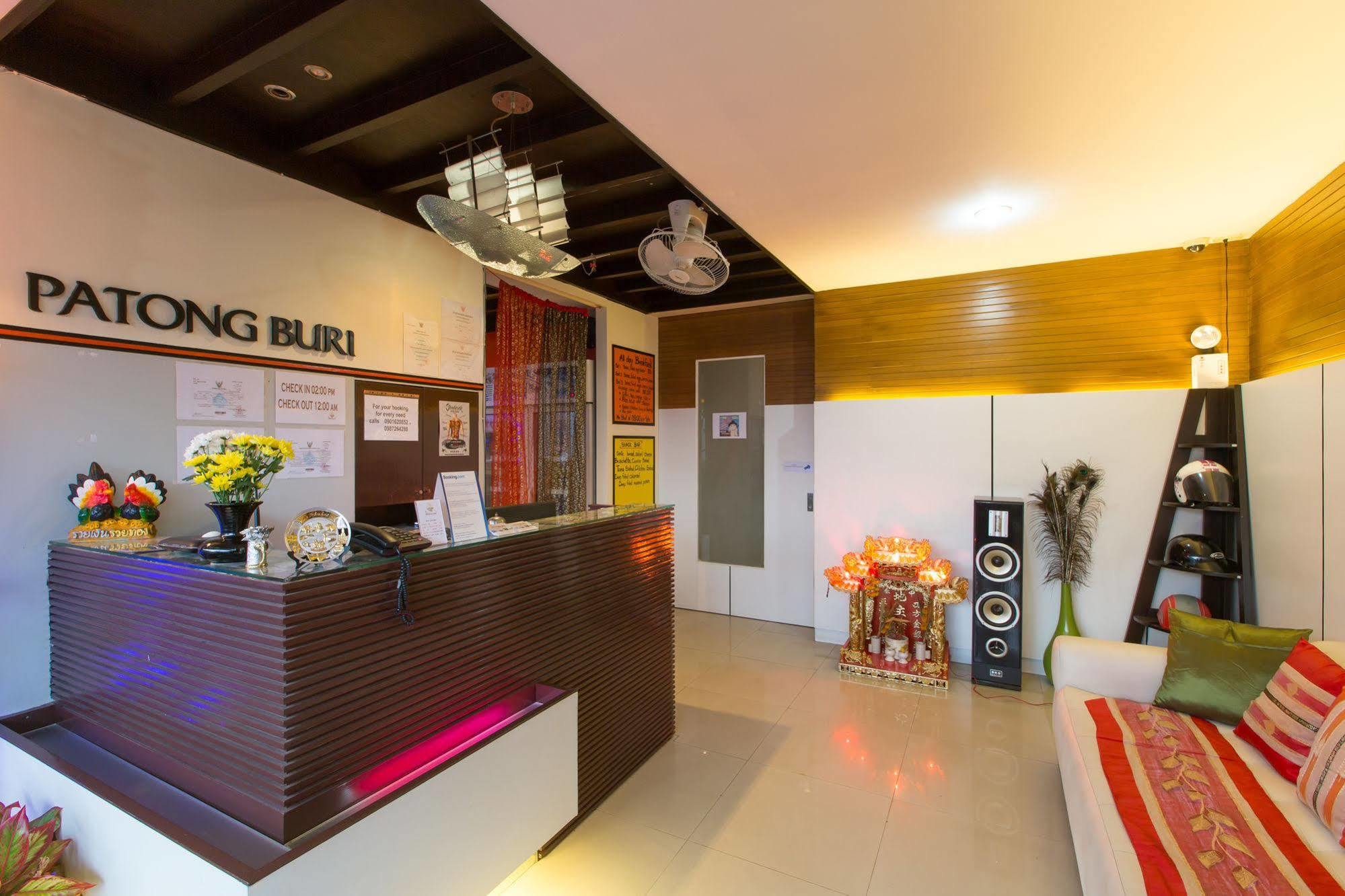 Patong Buri Hotel Extérieur photo
