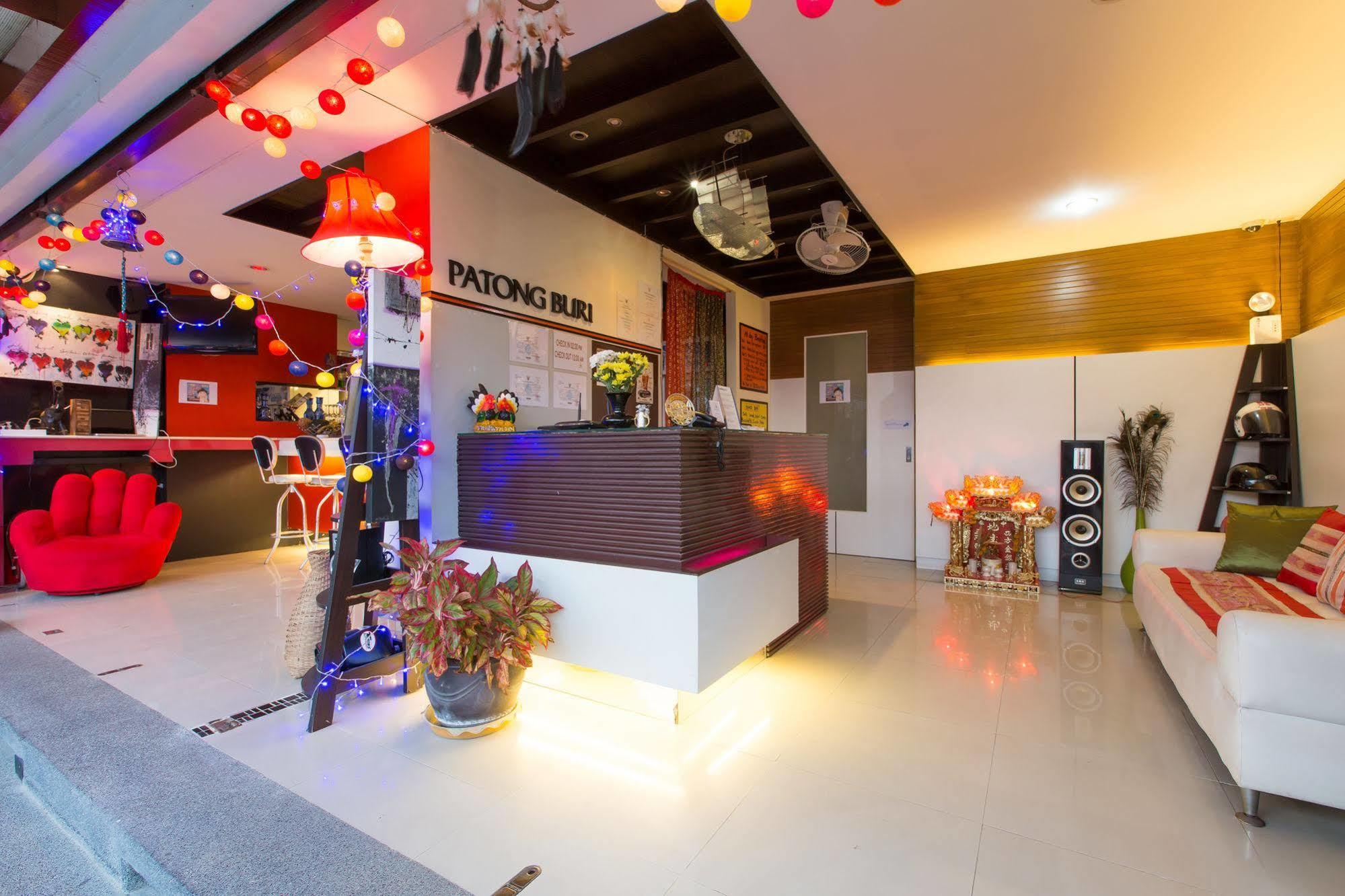 Patong Buri Hotel Extérieur photo